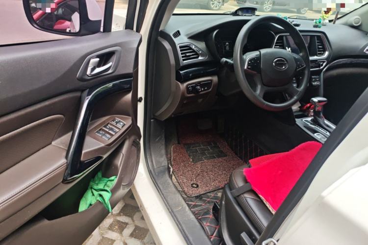 Used GAC Trumpchi GS4 2017 235T Automatic Two-Wheel Drive Elite Edition Driver Seat