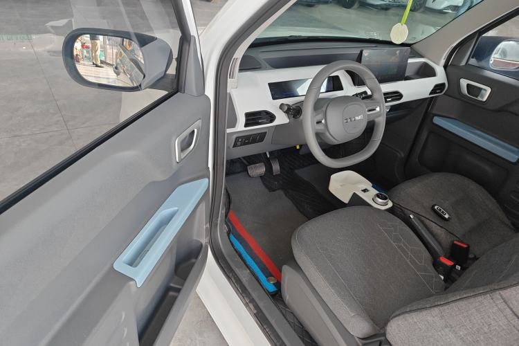 Used Geely Galaxy Panda 2024 Panda Mini 200km Endurance Bear