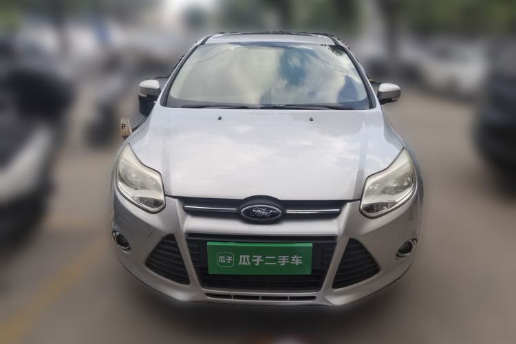 Used Ford Focus 2012 Hatchback 1.6L Manual Fashion Edition
