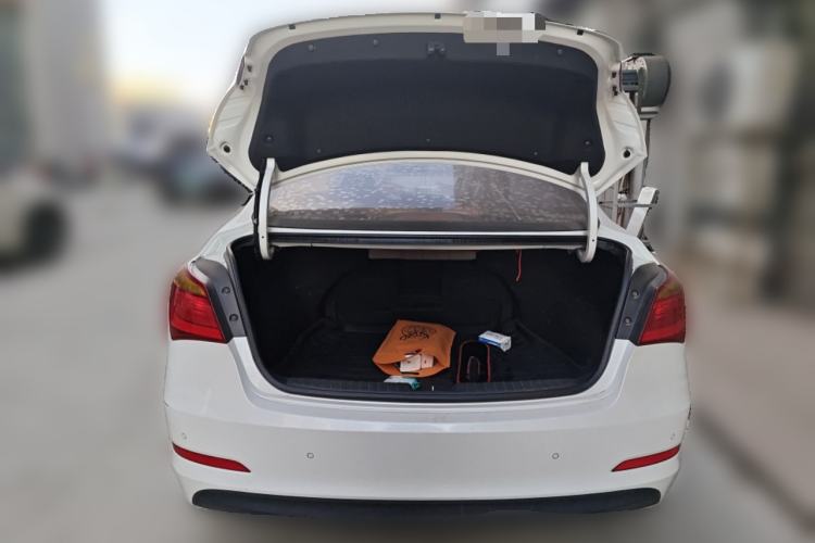 Used Hyundai Mistra 2014 1.8L Automatic Smart GLS