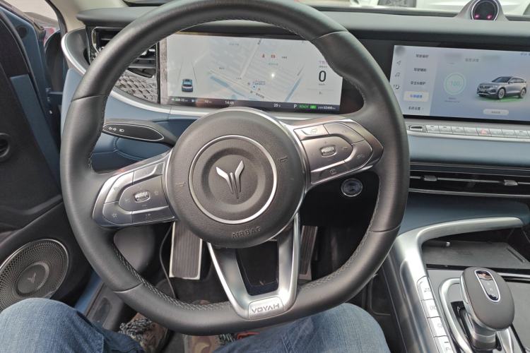 Used VOYAH FREE 2021 Four-Wheel Drive Standard Range-Extended Exclusive Luxury Package Steering Wheel