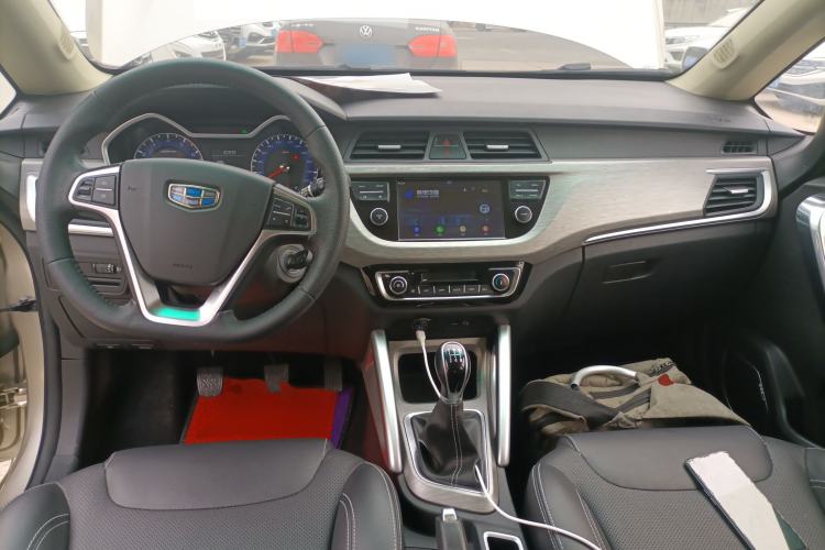 Used Geely Auto Vision X3 2017 1.5L Manual Elite Model Interior 2