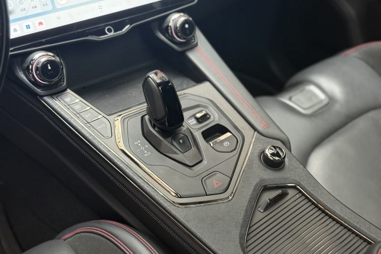 Used Lynk & Co 05 2023 2.0TD Four-Wheel Drive Sporty Halo