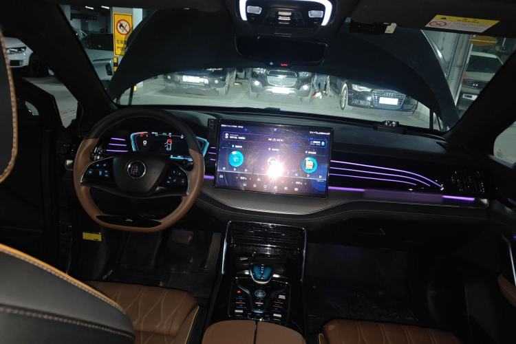 Used BYD Tang New Energy 2021 DM 2.0T Four-Wheel Drive High-Performance Flagship Model