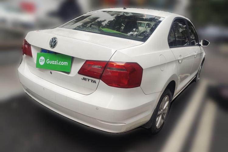 Used Volkswagen Jetta 2015 1.6L Manual Comfort Model