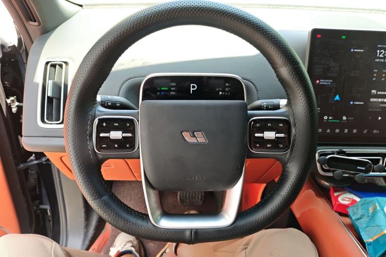 Used Li Auto L8 2023 Pro Model Steering Wheel