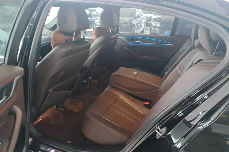 Used BMW 5 Series 2022 Restyled 530Li Leading Edition M Sport Package