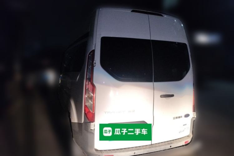 Used Ford Transit 2019 2.0T Gasoline Multi-Purpose Commercial Vehicle Mid-Drive Mid-Roof 6-Seater China VI Standard