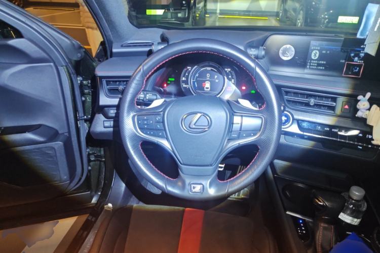 Used Lexus UX 2019 260h F SPORT Version China VI Standard