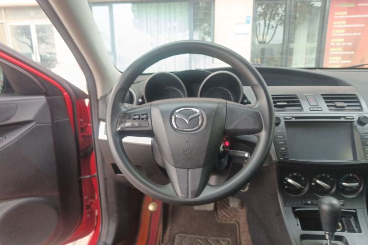 Used Mazda Mazda 3 2013 Hatchback 1.6L Automatic Elite Model
