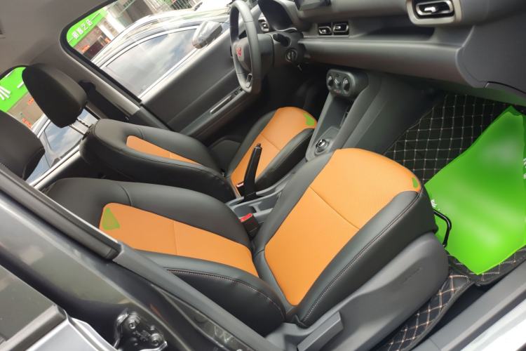 Used Wuling Hongguang New Energy 2024 All-Electric Model 300KM Standard Version Right Front Seat