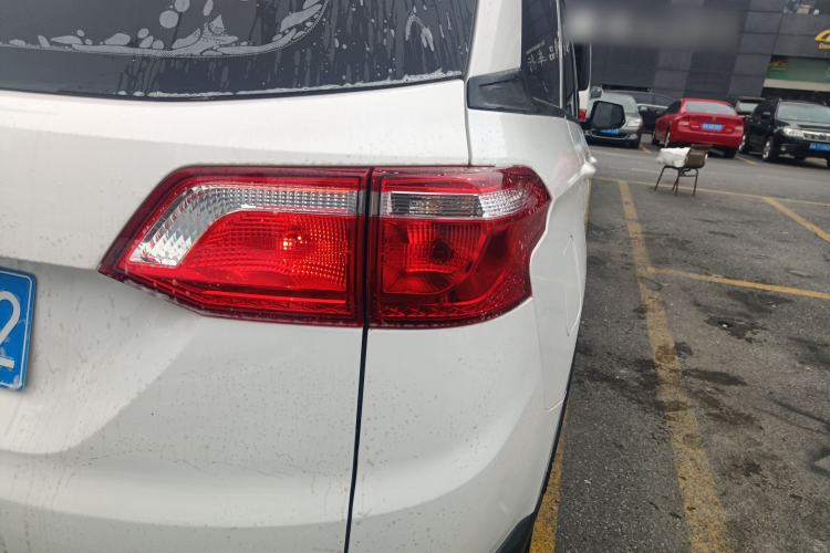 Used Wuling Hongguang S3 2018 1.5L Manual Standard Version China V Standard
