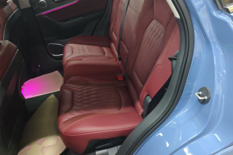 Used Hongqi HS5 2023 2.0T Four-Wheel Drive Flagship Pro Edition
