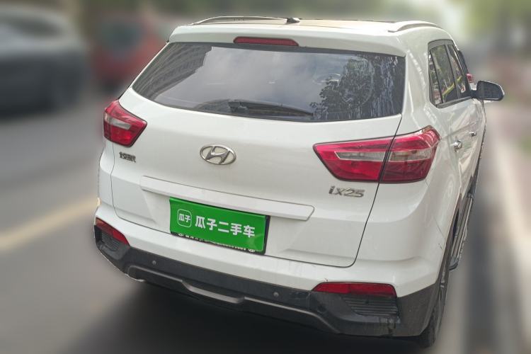 Used Hyundai ix25 2015 1.6L Automatic Two-Wheel Drive Smart GLS Trim
