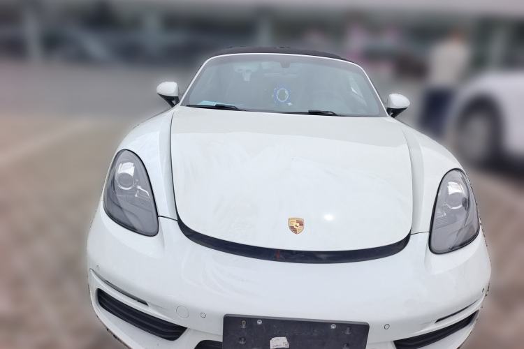 Used Porsche 718 2016 Cayman 2.0T
