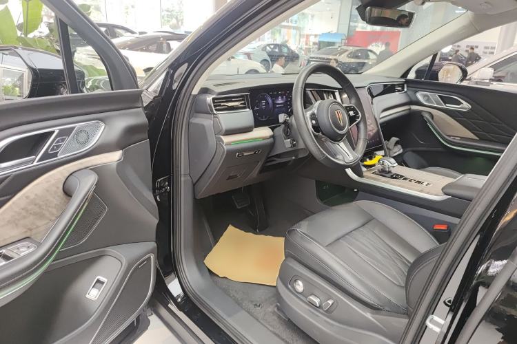 Used Hongqi HS7 2023 2.0T Automatic All-Wheel Drive Flagship Edition Six Seats Driver Seat