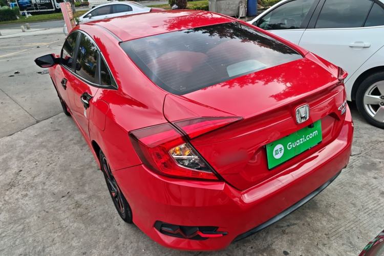 Used Honda Civic 2016 220TURBO CVT Luxury Edition
