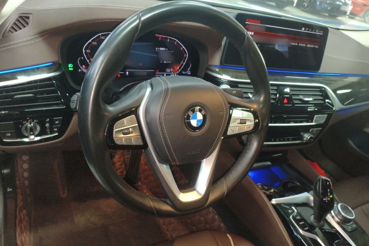 Used BMW 5 Series 2022 Restyled 525Li Luxury Package