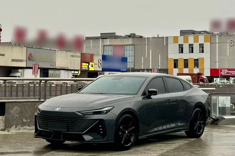 Used CHANGAN UNI-V 2022 1.5T Prestige Version