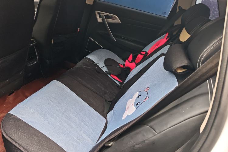 Used Geely Auto Emgrand X7 Sport 2020 1.8TD DCT Two-Wheel Drive Smart Connect 4G-Enabled Version