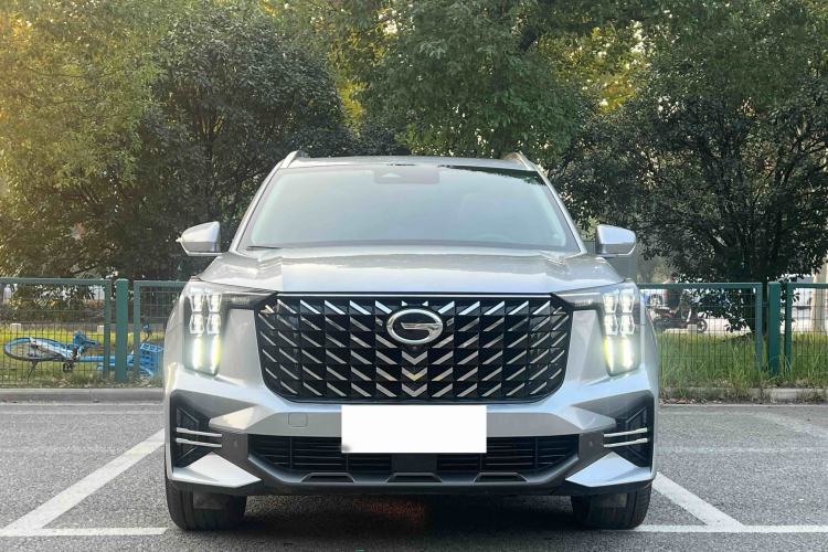 Used GAC Trumpchi GS8 2022 Flagship Series 2.0 TGDI Four-Wheel Drive Luxury Smart Connectivity Version (7 Seats)
