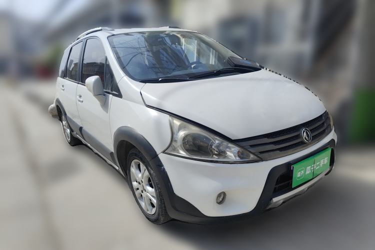 Used FORTHING Joyear 2014 LV Facelift 1.5L AMT Luxury Model Front Right 45 Deg