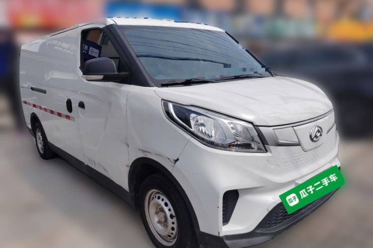 Used SAIC MAXUS EV30 2023 Pure-Electric Smart Logistics Expert with Long Wheelbase—Equipped with CATL Power Battery