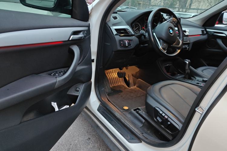 Used BMW X1 2016 sDrive18Li Premium Edition