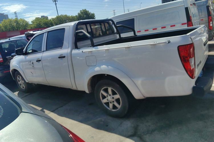 Used JMC Baodian 2022 2.5T Diesel Two-Wheel Drive Comfort Edition Long Wheelbase JX4D25A6L