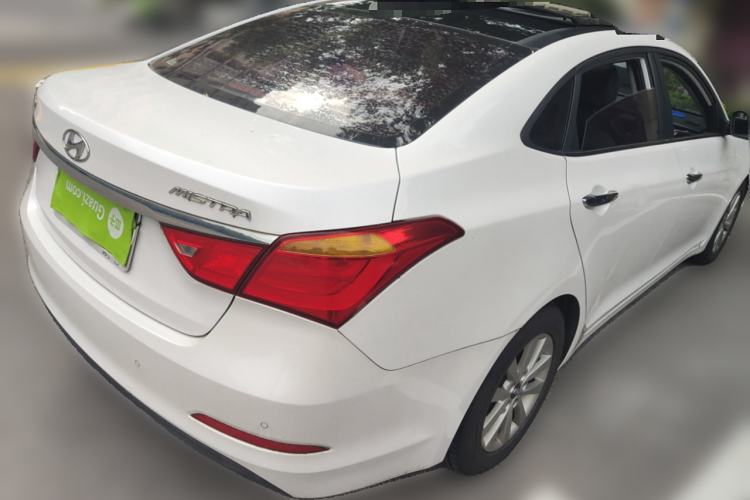 Used Hyundai Mistra 2014 1.8L Automatic Smart GLS
