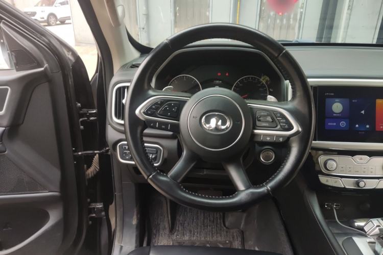 Used Great Wall Poer 2021 2.0T Global Version Passenger Automatic Diesel Two-Wheel Drive Comfort Trim Standard Cab GW4D20M Steering Wheel