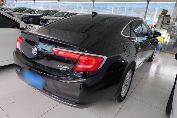 Used Buick LaCrosse 2018 30H Elite Edition
