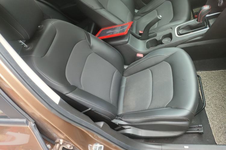 Used Chevrolet Cavalier 2018 320 Automatic Xinyue Edition Right Front Seat