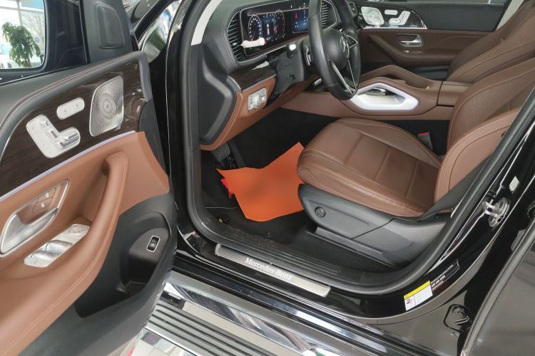 Used Mercedes-Benz GLE 2024 GLE 350 4MATIC Stylish Model Driver Seat