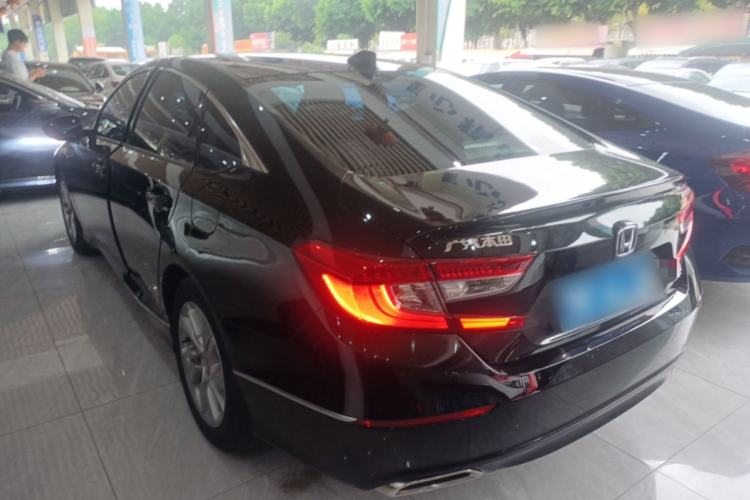 Used Honda Accord 2018 260TURBO Elite Edition China VI Rear Left 45 Deg