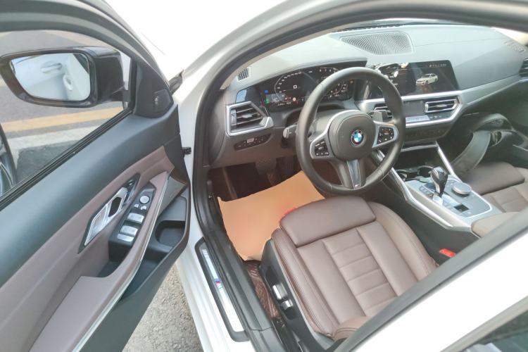 Used BMW 3 Series 2021 Second Facelift 325Li M Sport Night Edition Package Driver Seat