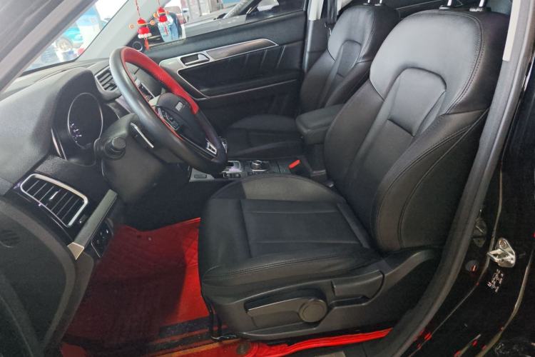 Used Haval H6 Coupe 2017 Red-Label 2.0T Automatic Two-Wheel Drive Urban Model
