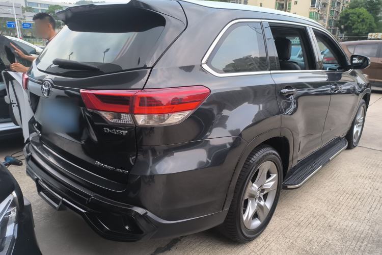 Used Toyota Highlander 2018 2.0T Four-Wheel Drive Luxury Version 7 Seats China VI Standard