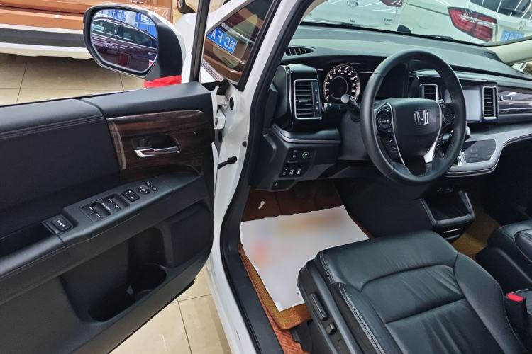 Used Honda Elysion 2016 2.4L Luxury Edition