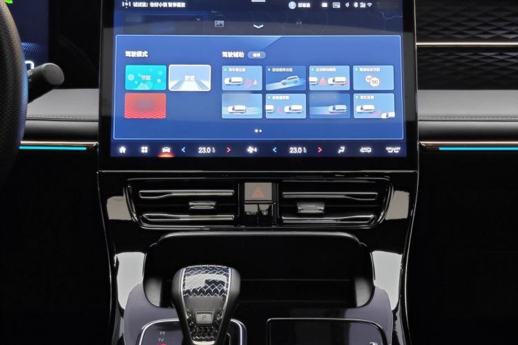 Used GAC Trumpchi M8 2024 Master Series 400T Ultimate Edition Interior 11