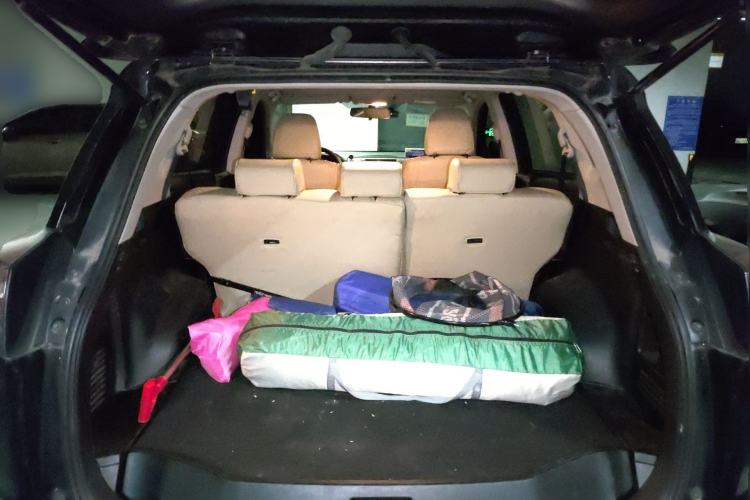 Used Toyota RAV4 2016 2.0L CVT Two-Wheel Drive Fashion Edition China V Standard
