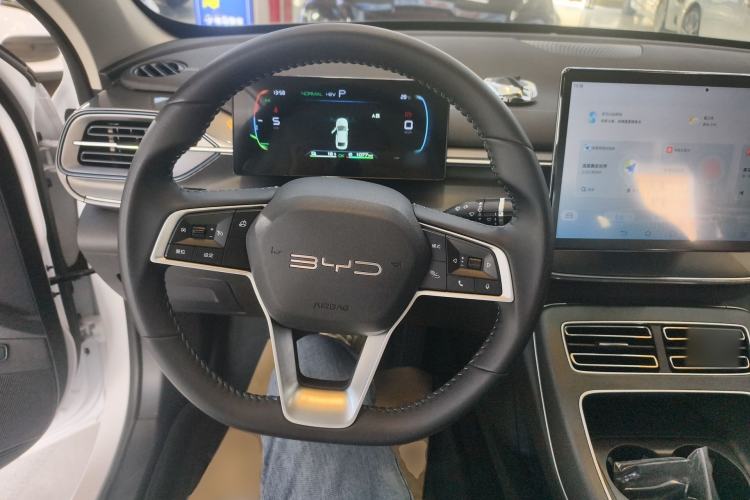 Used BYD Destroyer 05 2024 HONOR Edition DM-i 55KM Luxury Model Steering Wheel