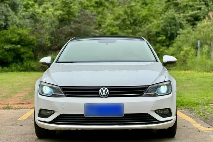 Used Volkswagen Lamando 2015 330TSI DSG Comfort Edition
