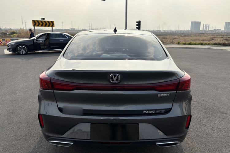 Used CHANGAN Eado 2024 PLUS Blue Whale NE 1.4T GDI DCT High-Energy Edition
