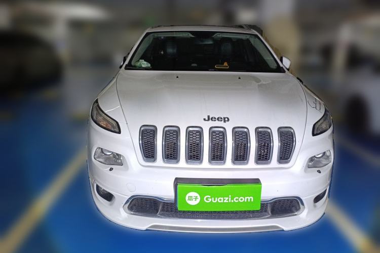 Used Jeep Cherokee 2017 2.4L Professional Smart Edition Front