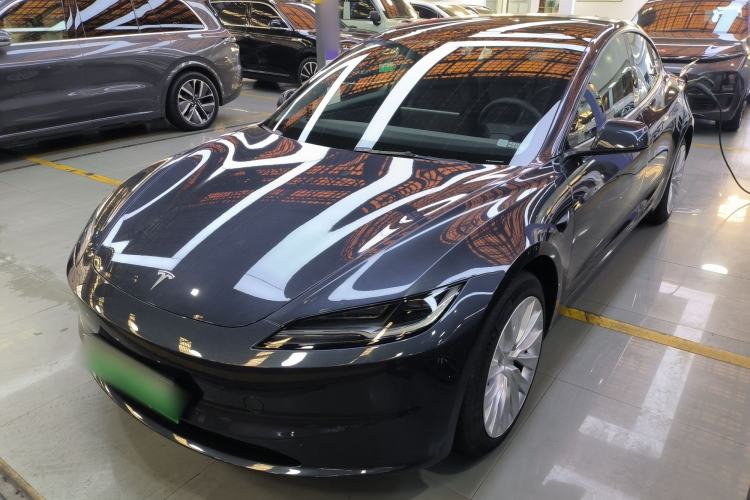 Used Tesla Model 3 2023 Rear-Wheel-Drive Version