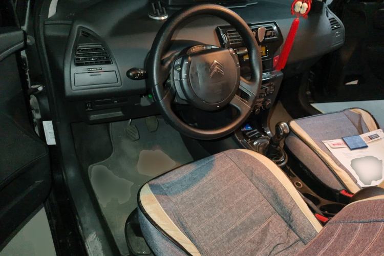 Used Citroen C-Quatre 2014 VTS Version 1.6L Manual - Premium Model Center Console