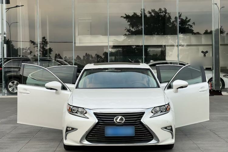 Used Lexus ES 2015 200 Elite Edition