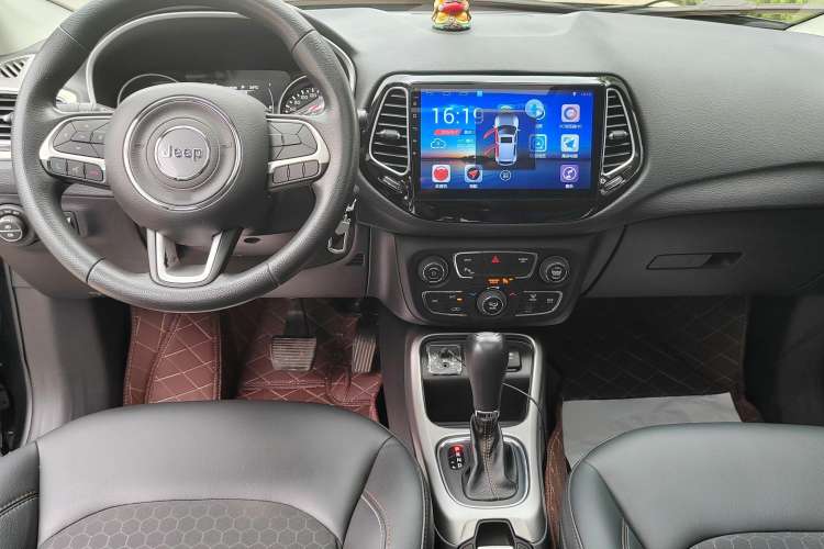 Used Jeep Compass 2017 200T Automatic Enjoyment Version