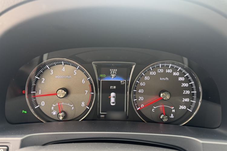 Used Toyota Crown 2015 2.5L Smart Edition
